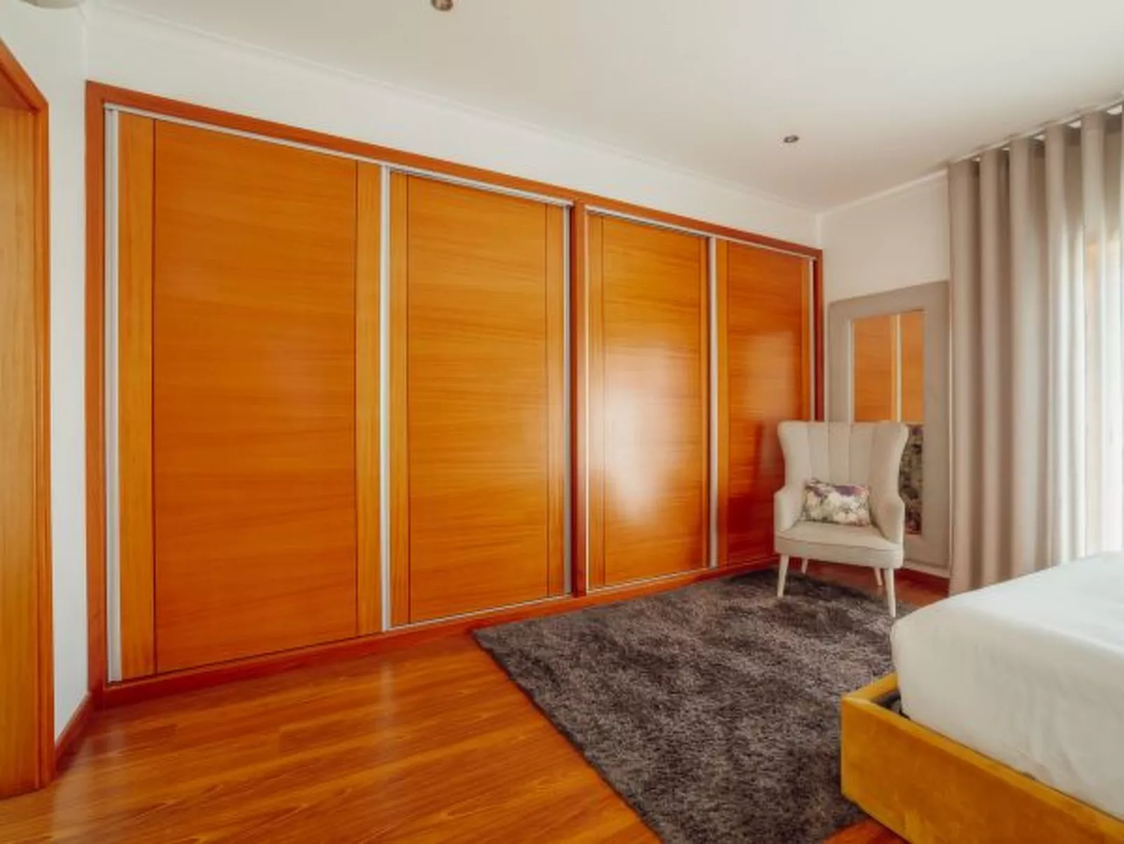 POOL & CINEMA VILLA by VACATIONY - Inside