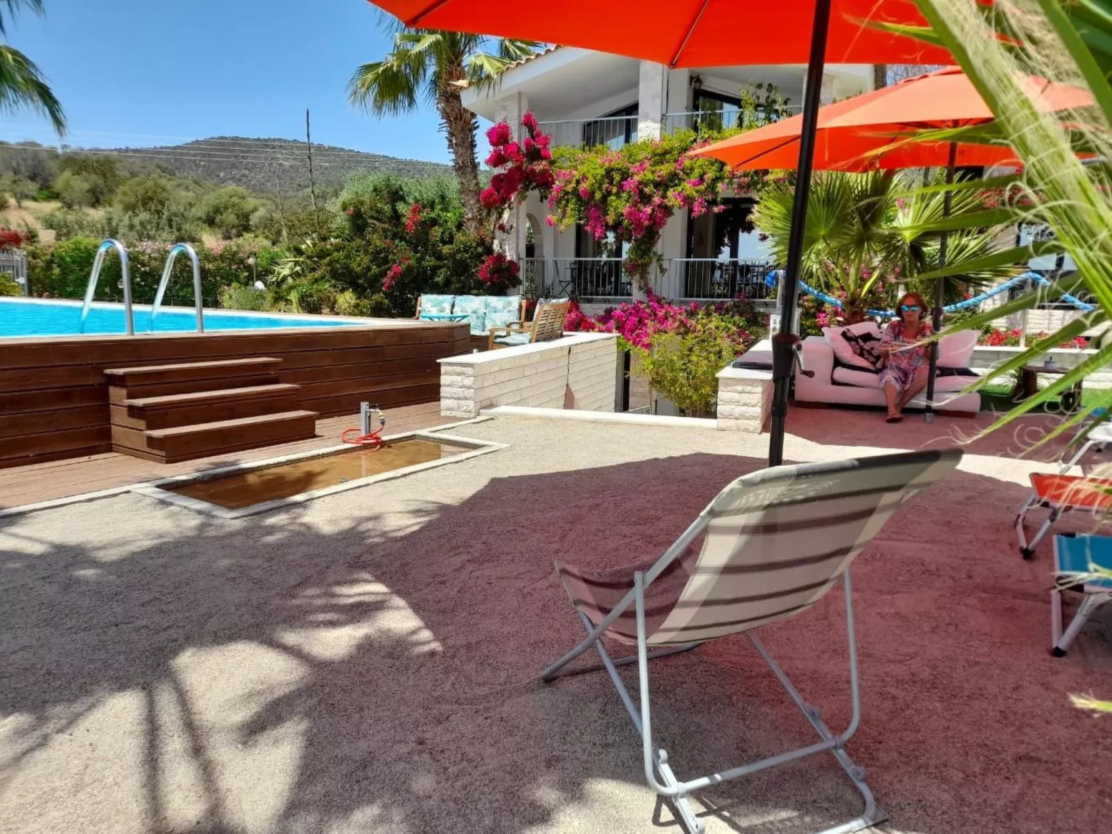 In Ermioni mit Grill, gemeinschaftlichem Pool und Terrasse - Draußen