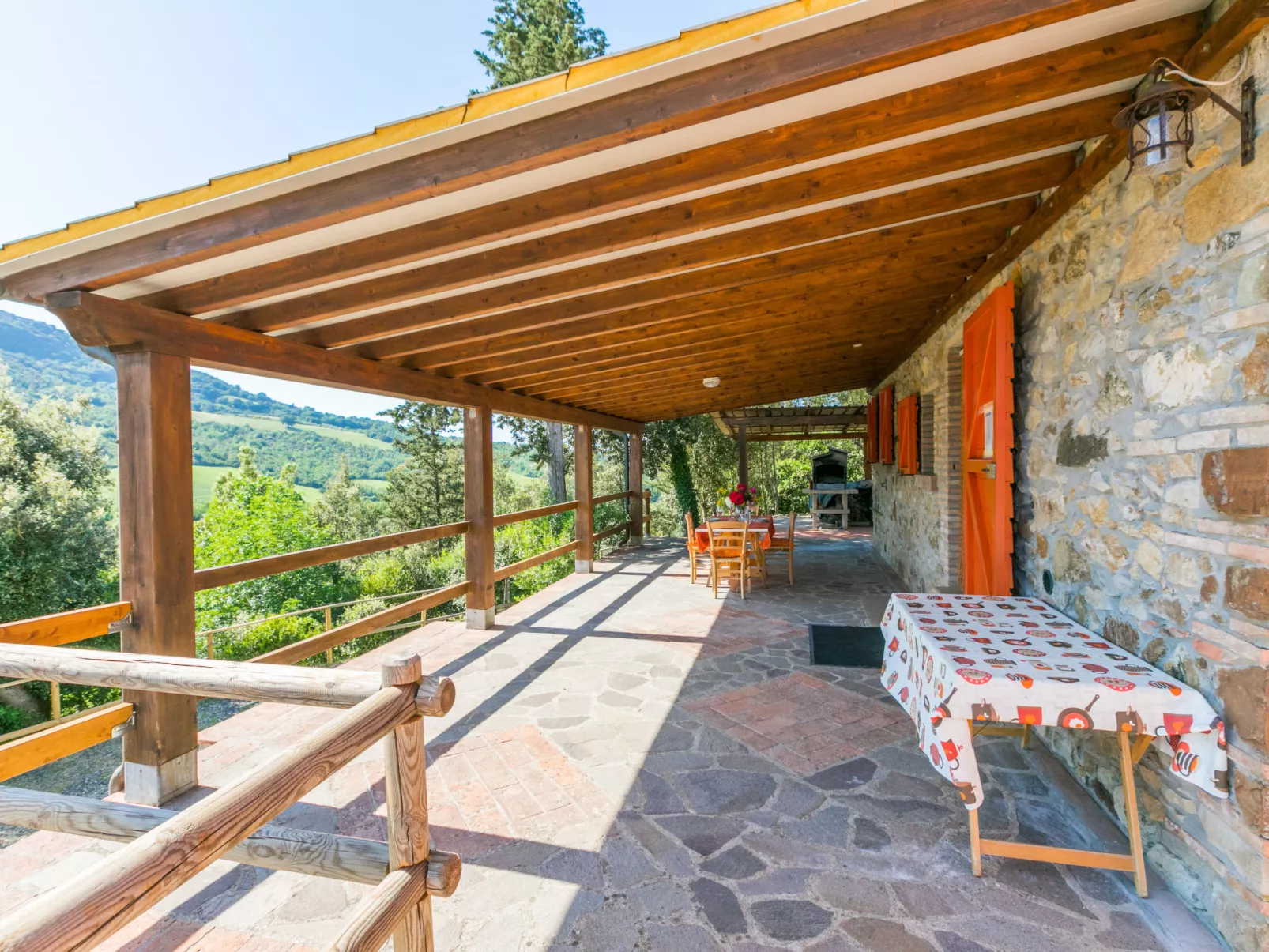 Nido di Falco - Draußen