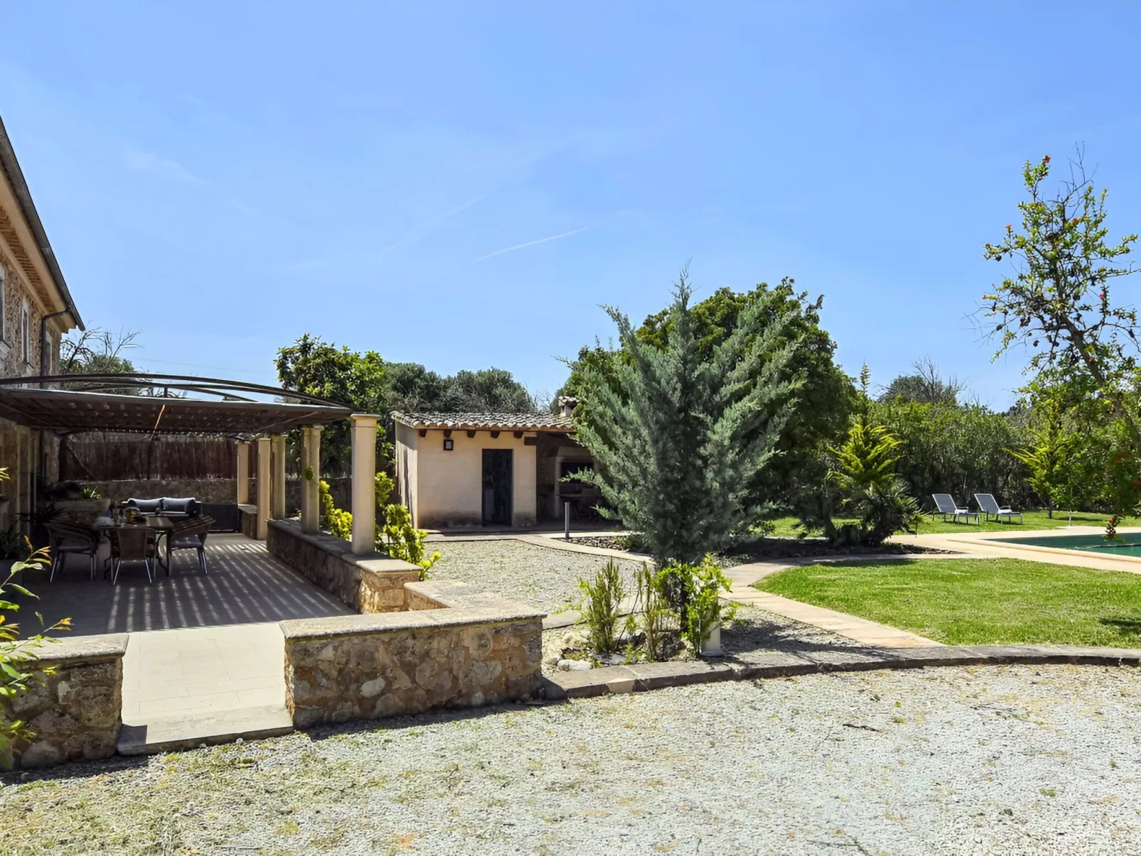 Restauriertes Landhaus in Búger - Outside