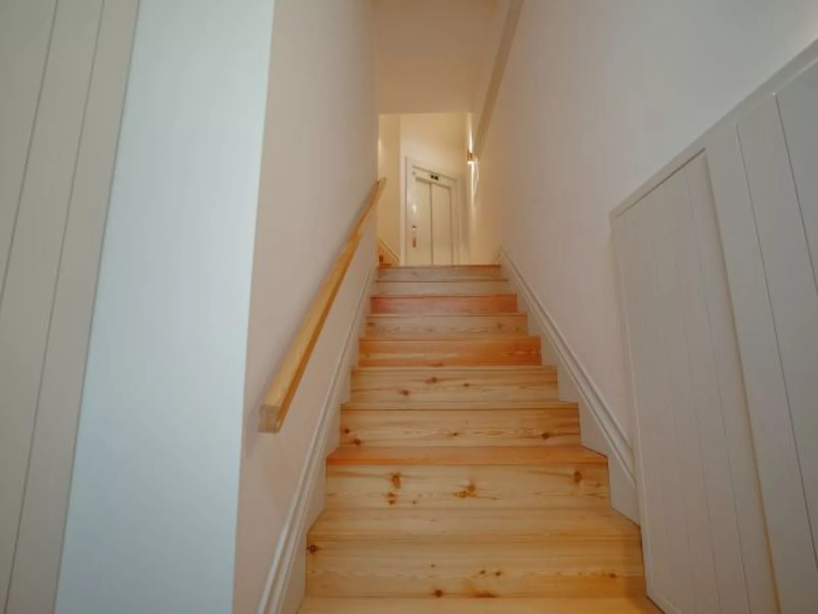 DOWNTOWN PENTHOUSE with RIVER VIEW by VACATIONY - Inside