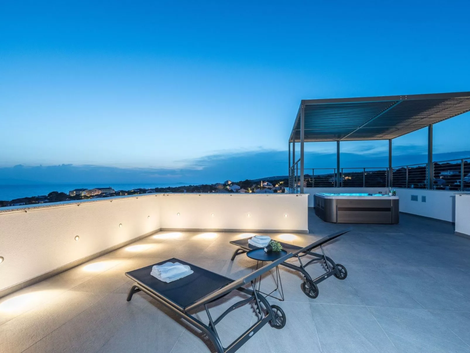 Ferienvilla "Villa Aria" mit Whirlpool - Outside