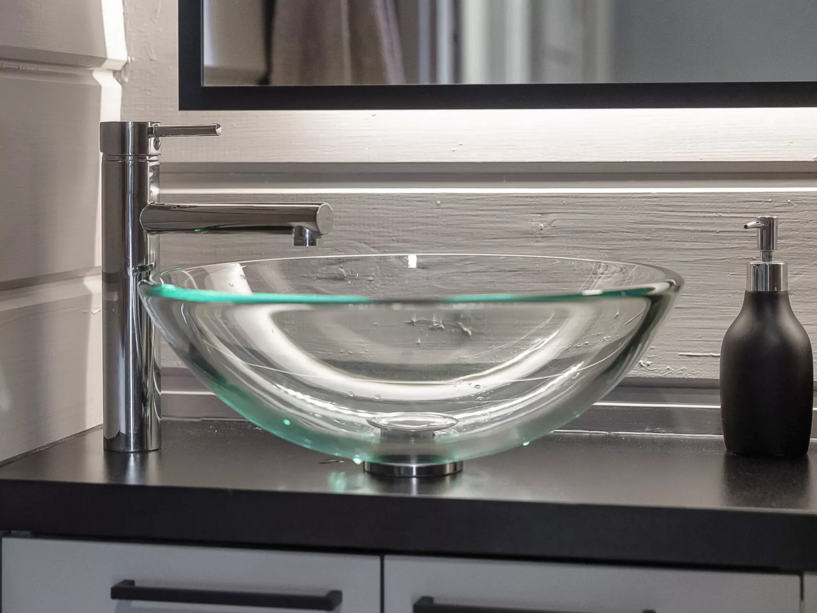 Loma-saaga 3 - Dedans