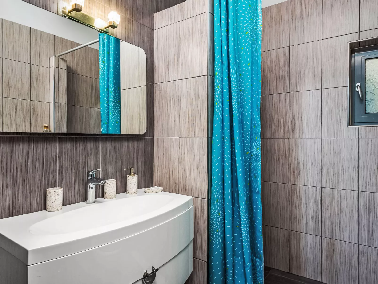 Villa Articiano mit Whirlpool und herrlicher Aussicht - Drinnen