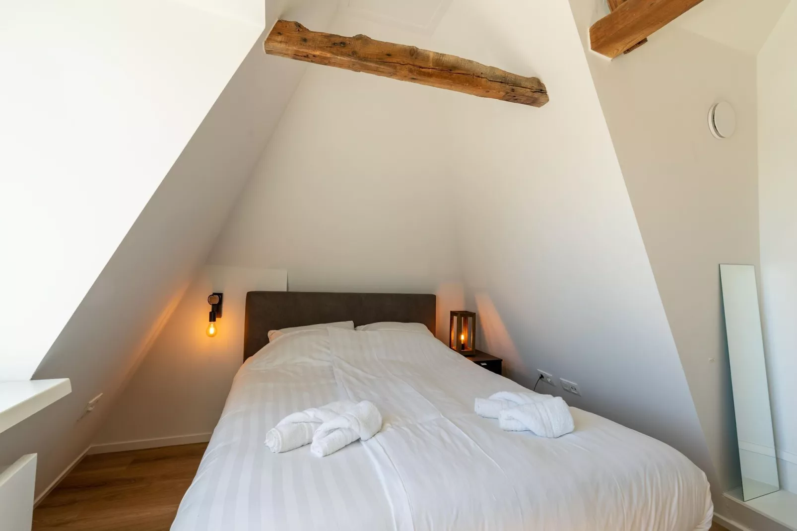 Appartement 5B en 5C-Bedroom