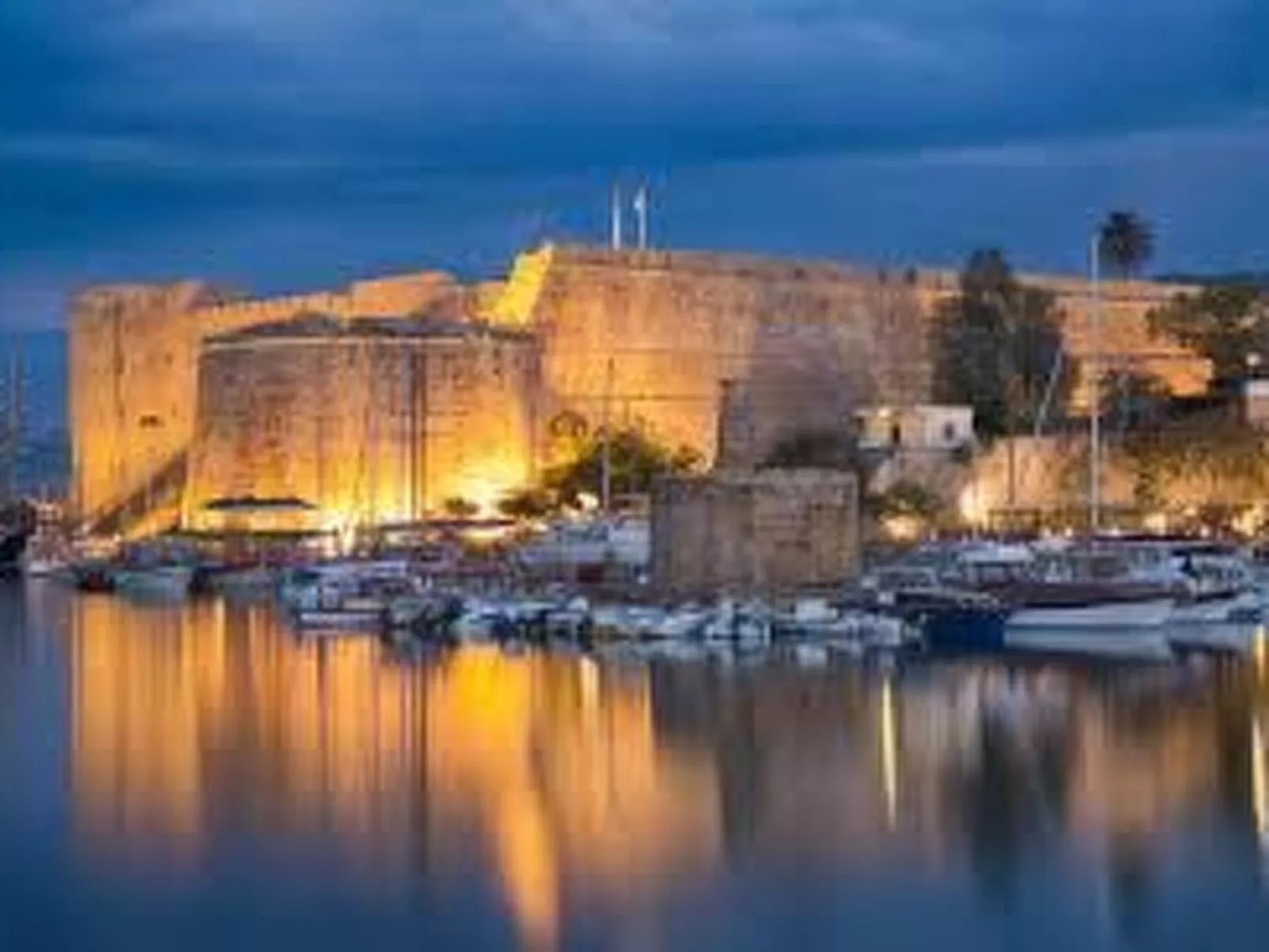 Ferienvilla mit Infinity Pool - Image-tags.info