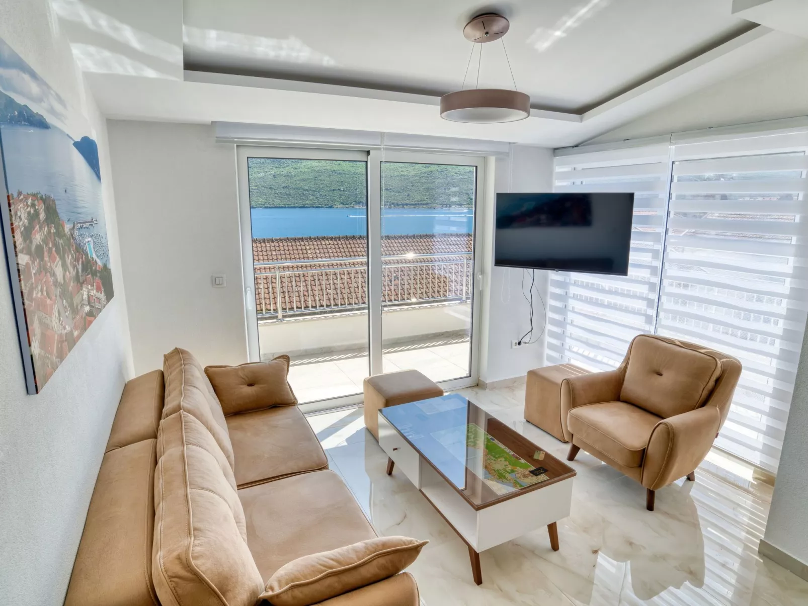 Ljubica Superior 3-Zimmer-Apartment mit Meerblick - Drinnen