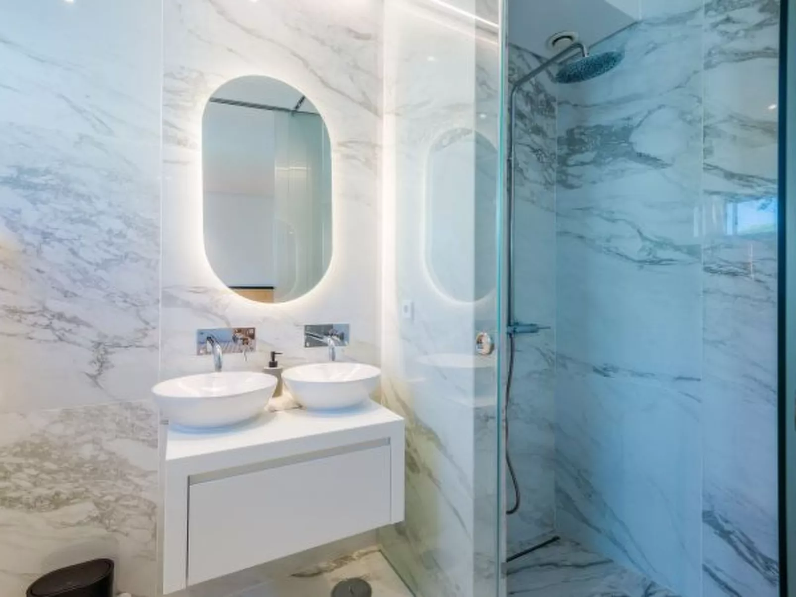 Lakes 24 at Praia da Falesia Vilamoura - Inside