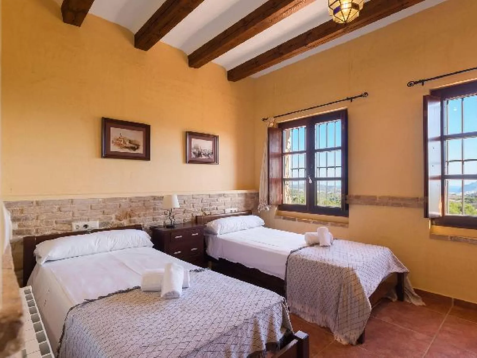 Villa Paraiso - PlusHolidays - Image-tags.info