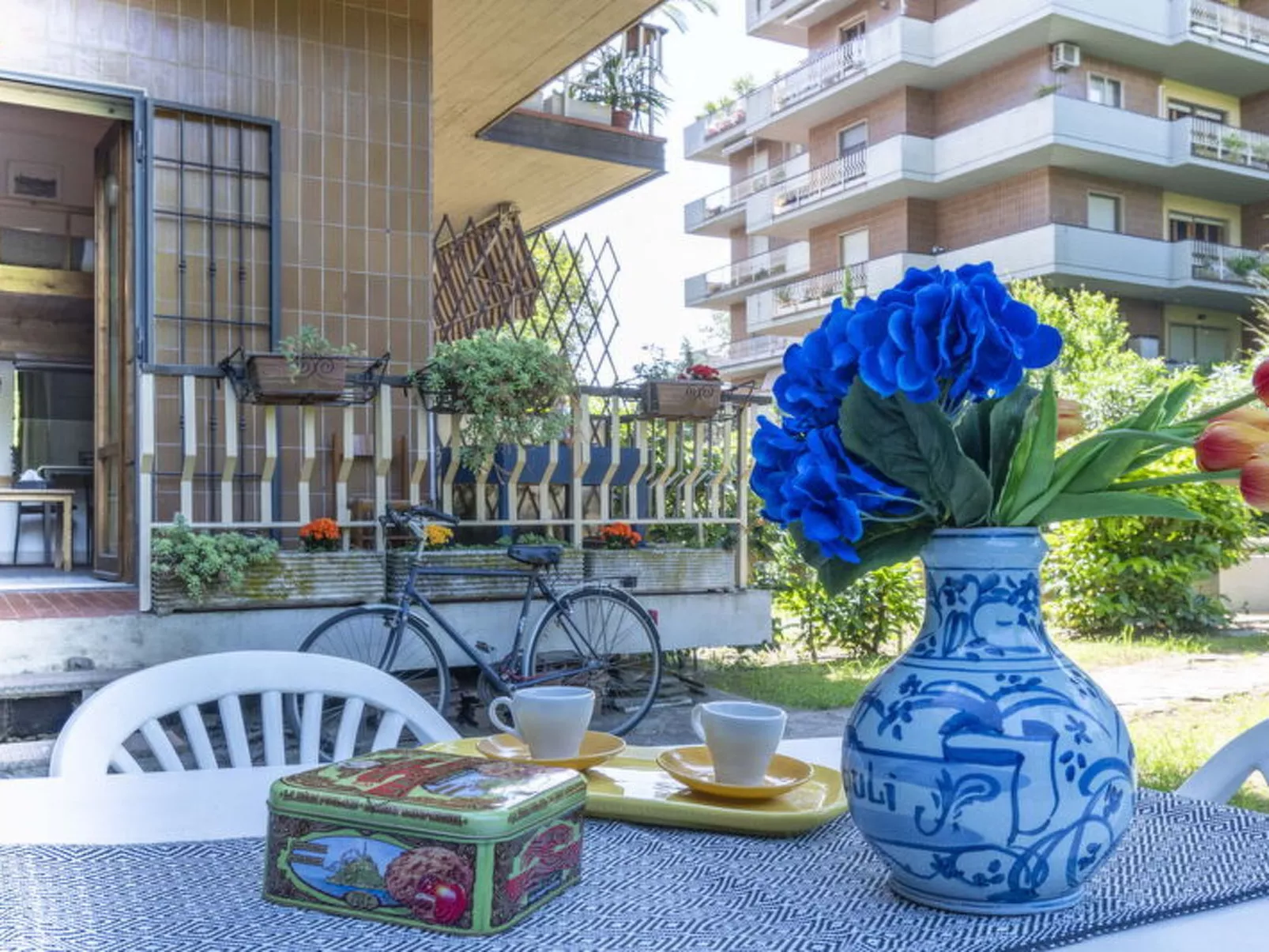 Suite Vogel - Draußen