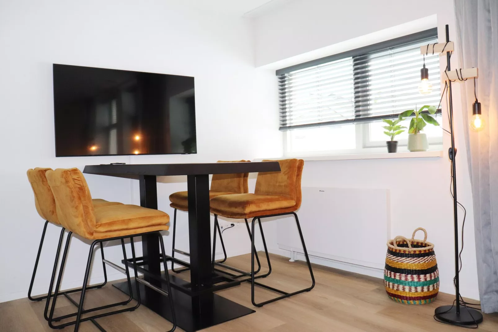 Appartement 5A en 5C-Salle à manger