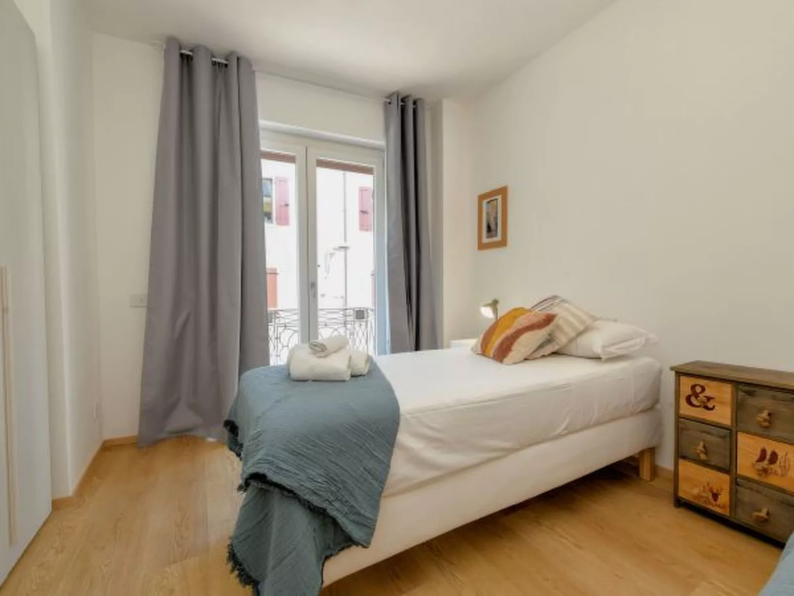 DesenzanoLoft - Der Riese vom See - Image-tags.info