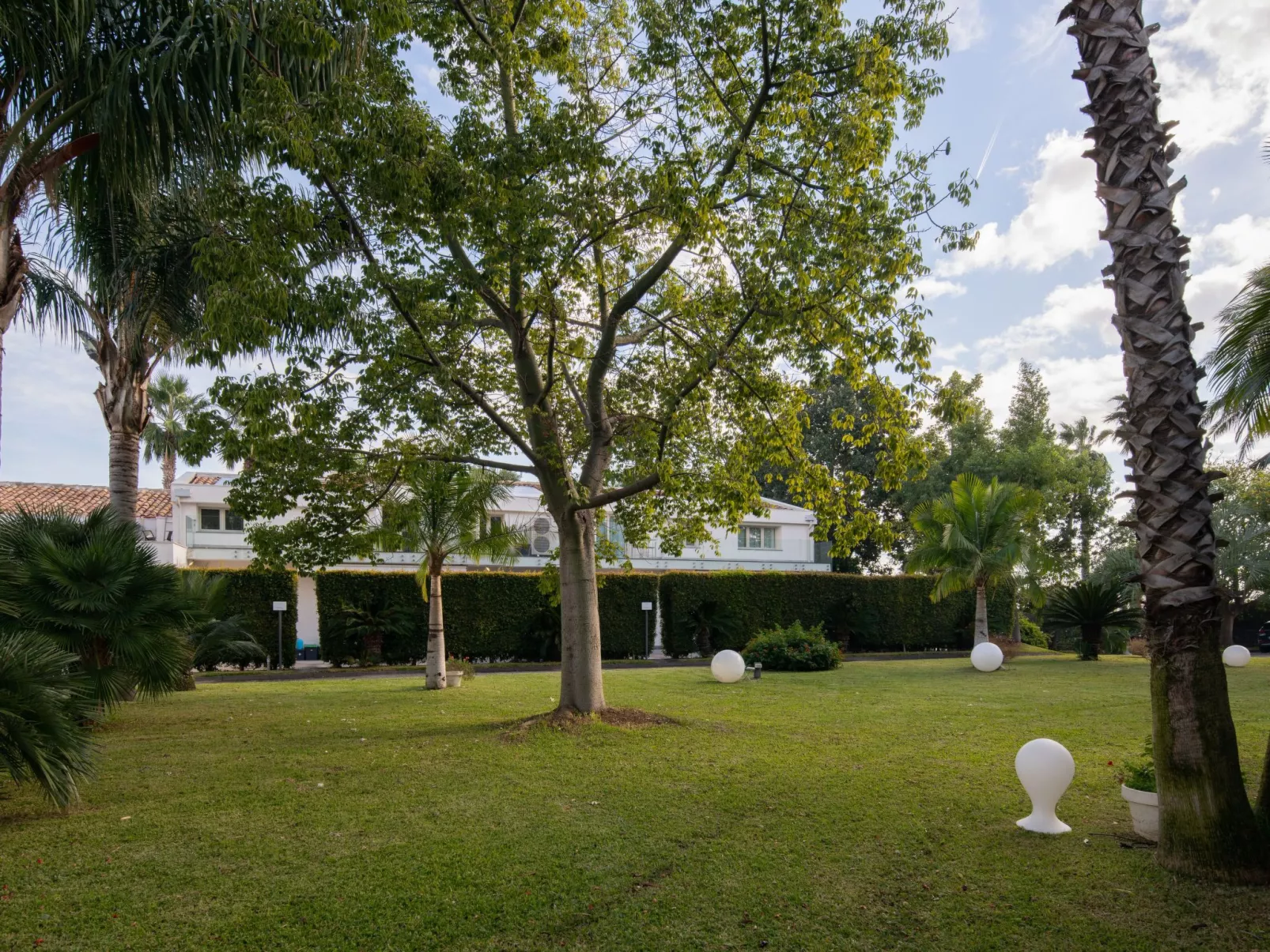 Villa Carlino Exclusive - Outside