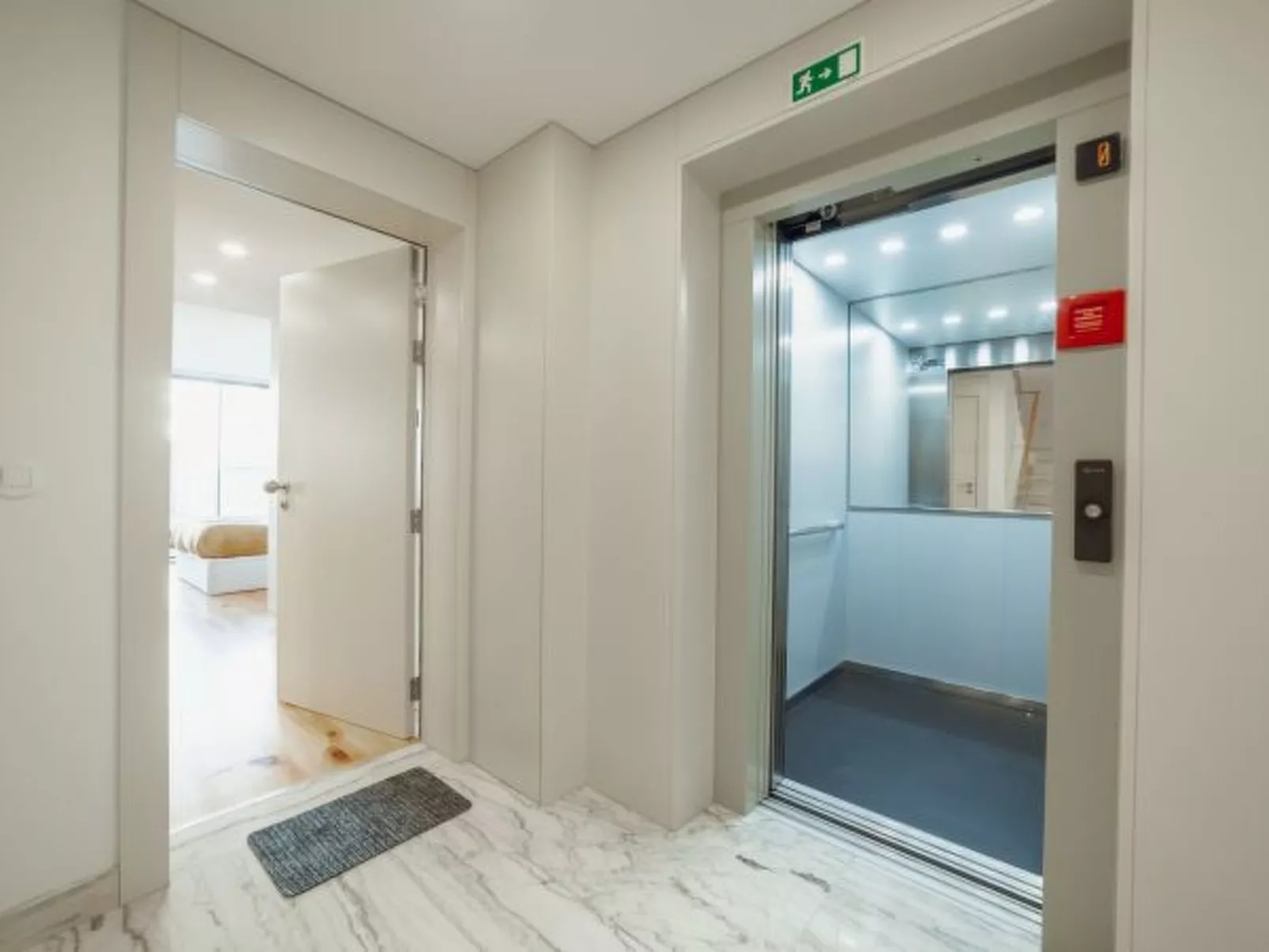 GAIA PREMIUM A WITH TERRACE by VACATIONY - Inside