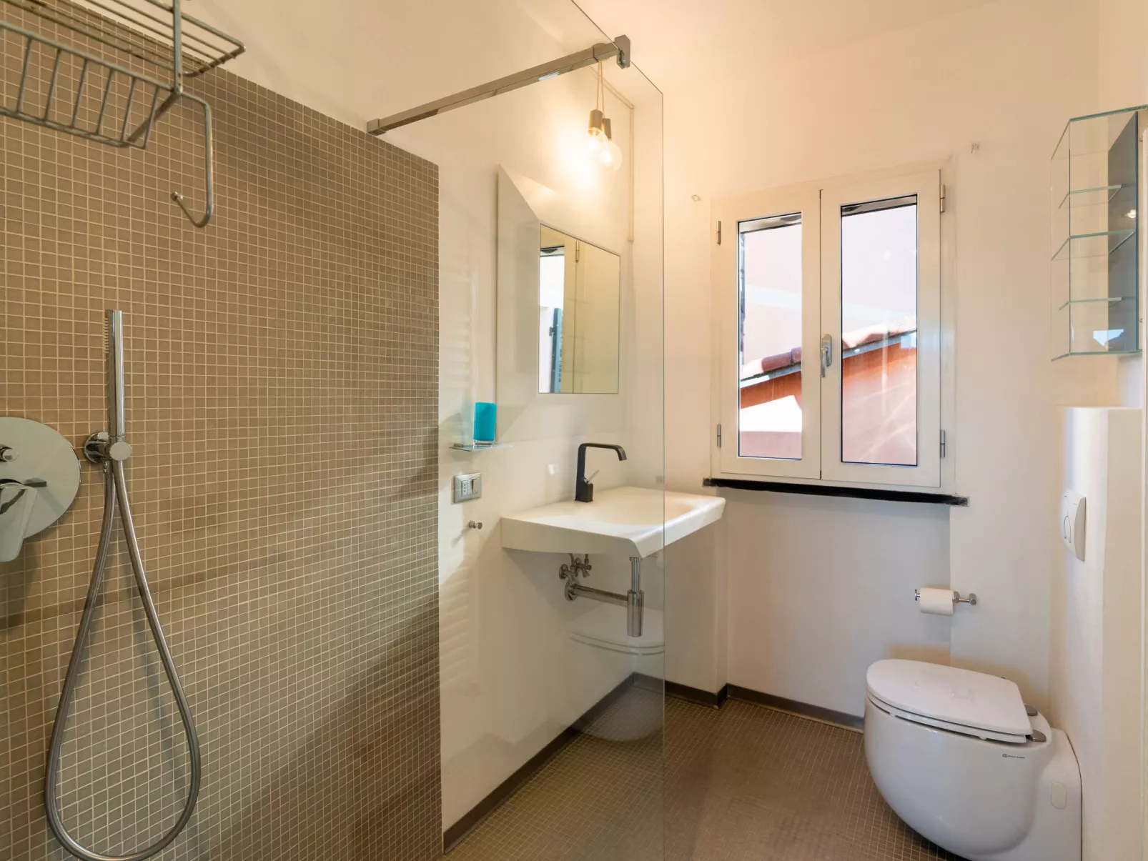 Terrazza con glicine - Dedans