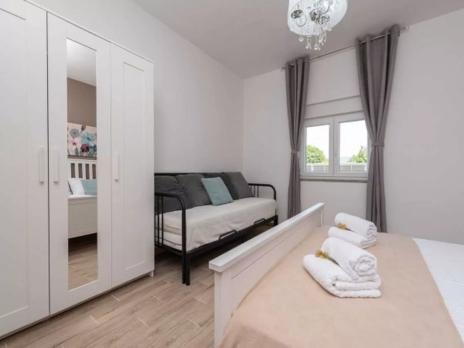 Dalmatian Holiday house Marcella with pool - Image-tags.info