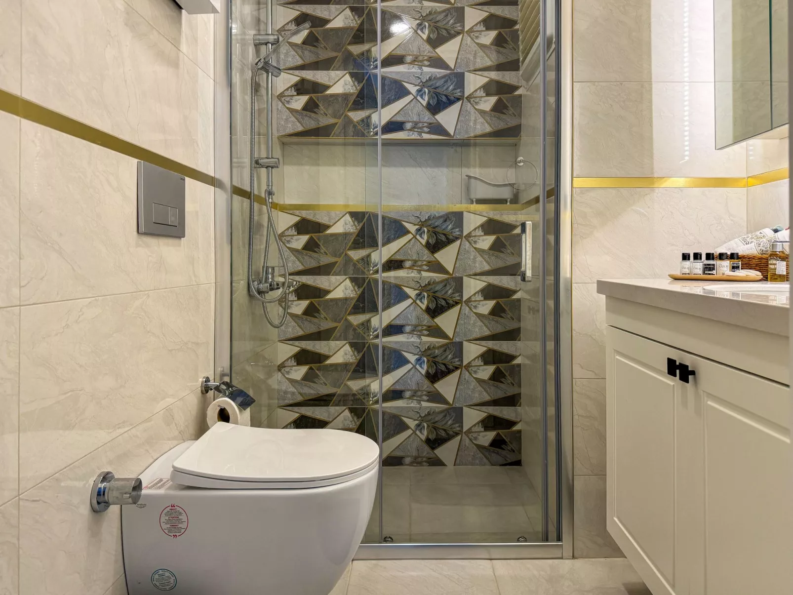 Qoople Elite 4 Elize 8 neue Wohnung im Stadtzentrum - Dedans