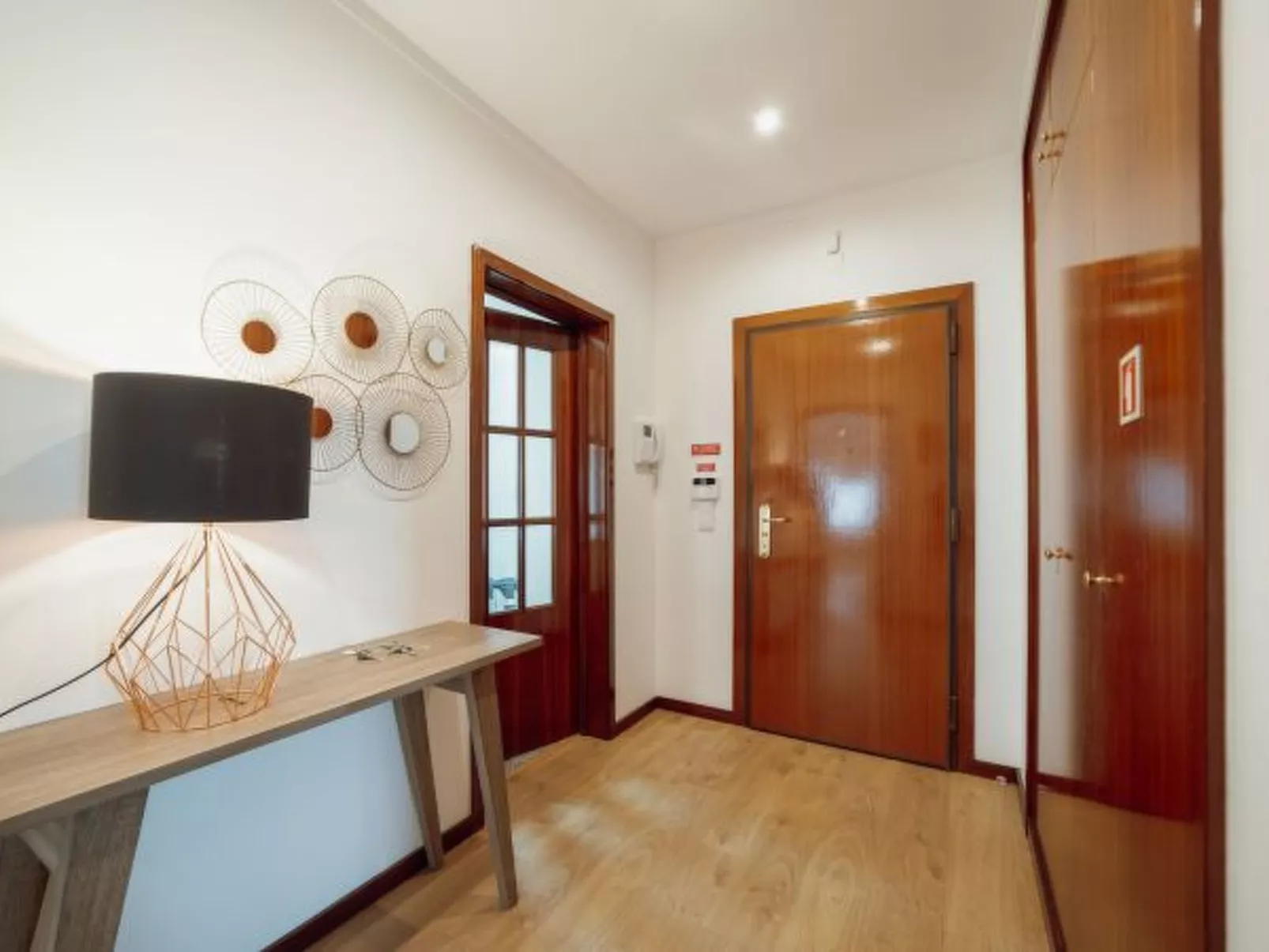 CITY CENTER GRAND SEA VIEW TERRACE by VACATIONY - Inside