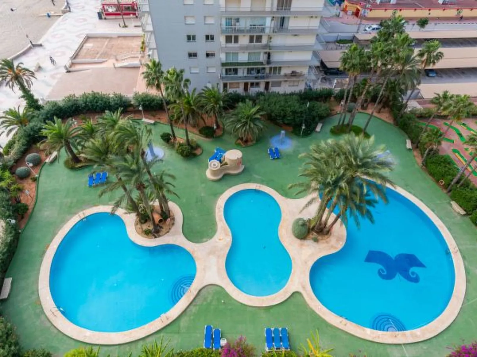 Apartment Turmalina Front - Plusholidays - Image-tags.info