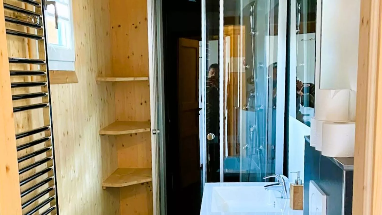 Murau 9-Badezimmer
