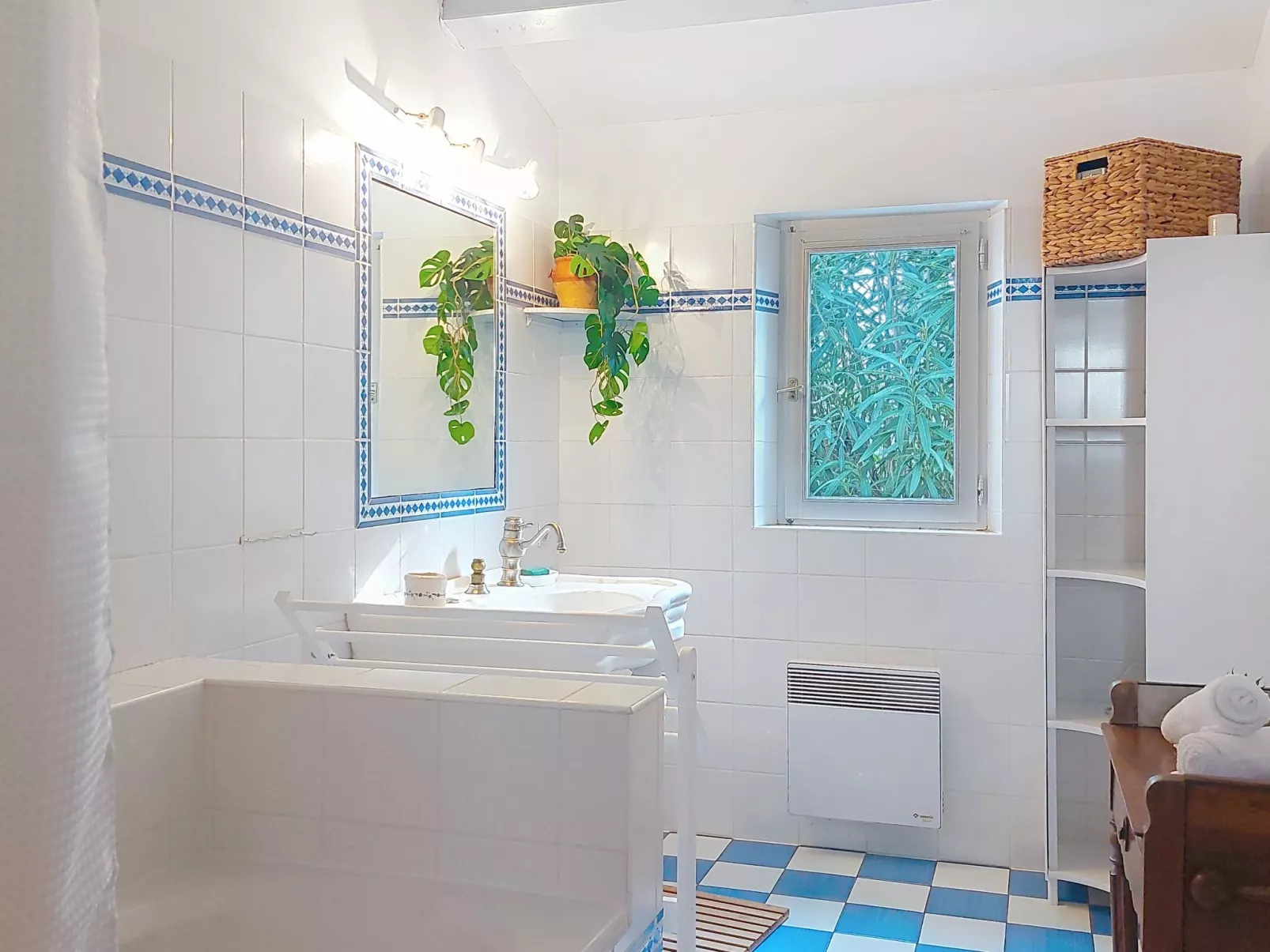 Le Château 3 - Drinnen