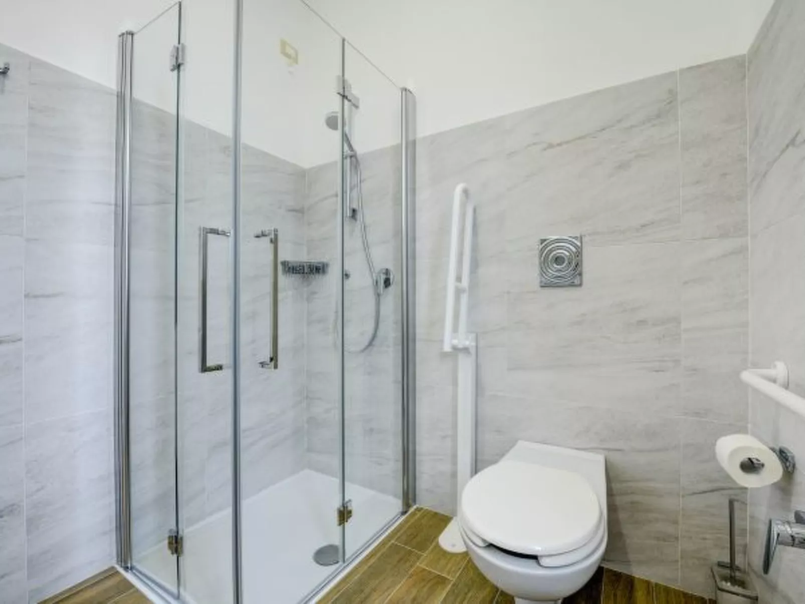 Desenzanoloft Palazzo Visconti - Garda Chiaretto - Image-tags.info