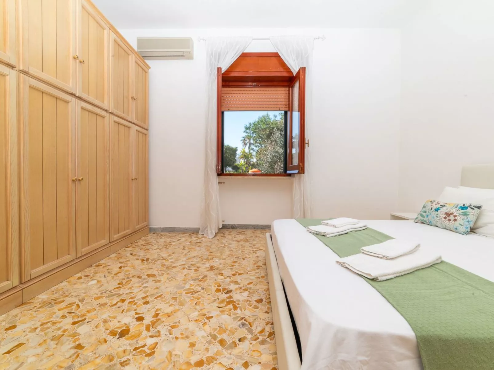 Villetta Pina 50 m vom Sandstrand und Parkplatz entfernt - Image-tags.info