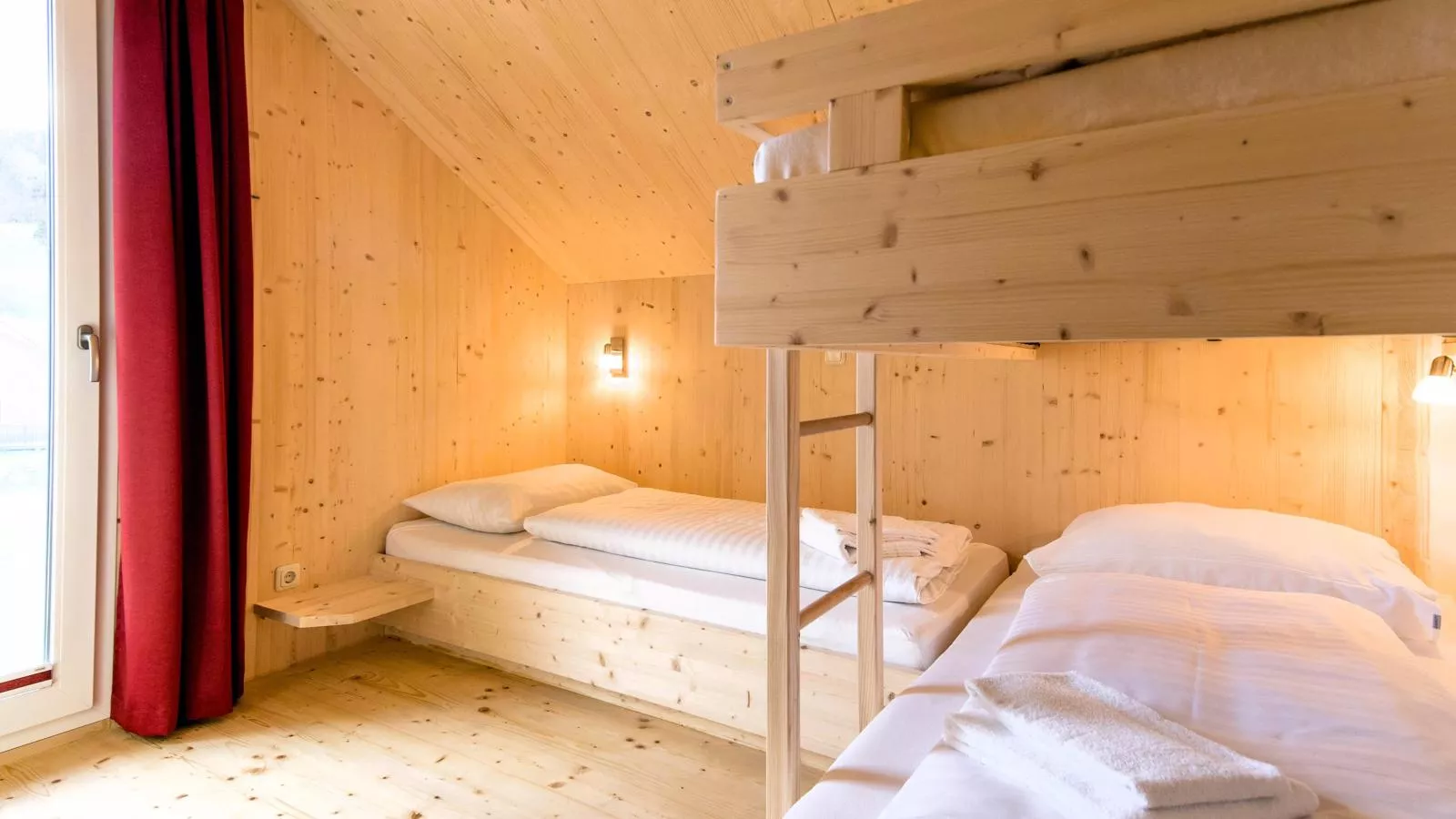 Murau 11-Bedroom