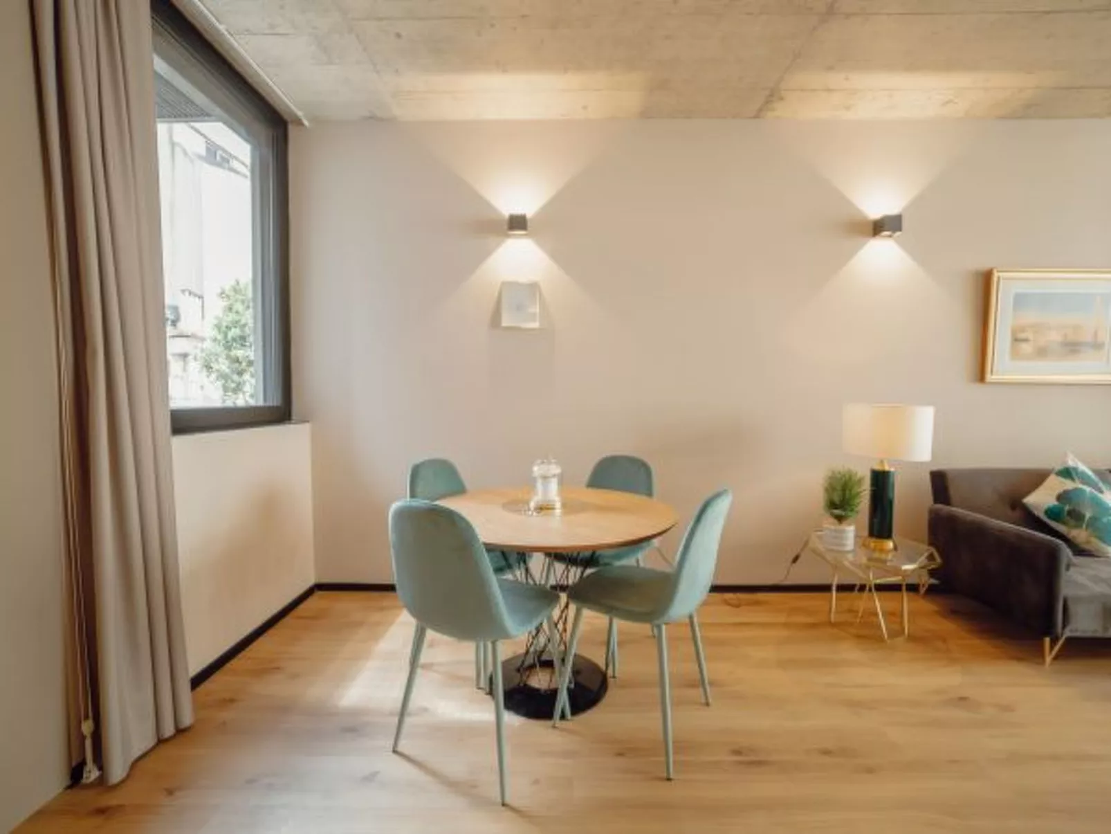 CITY CENTER PREMIUM with GARAGE by VACATIONY - Inside