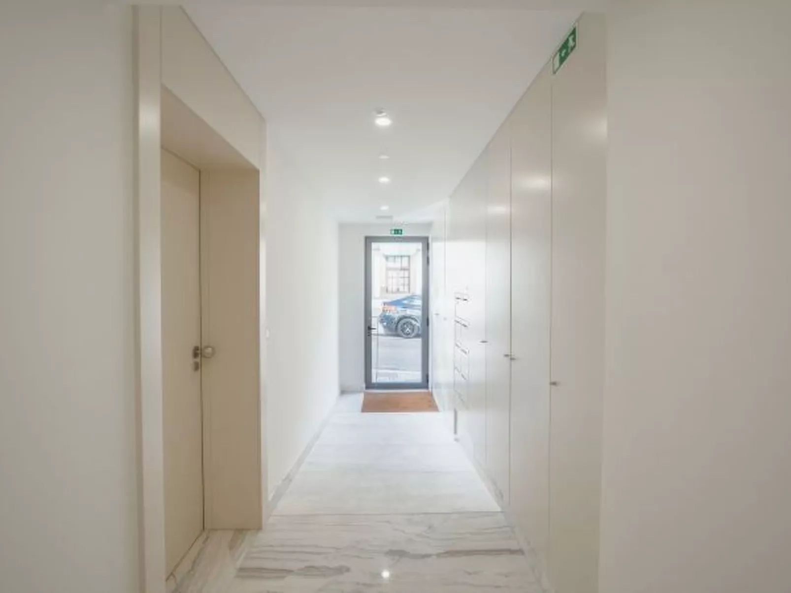 GAIA PREMIUM A WITH TERRACE by VACATIONY - Inside