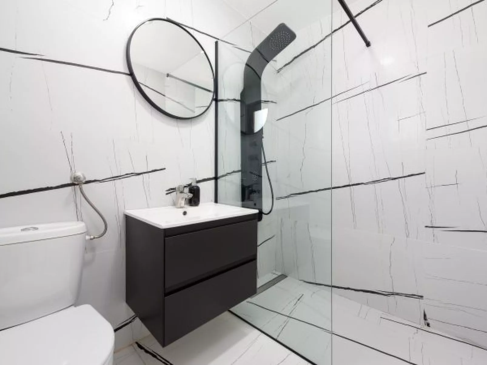 Unique Villa V with pool - Image-tags.info