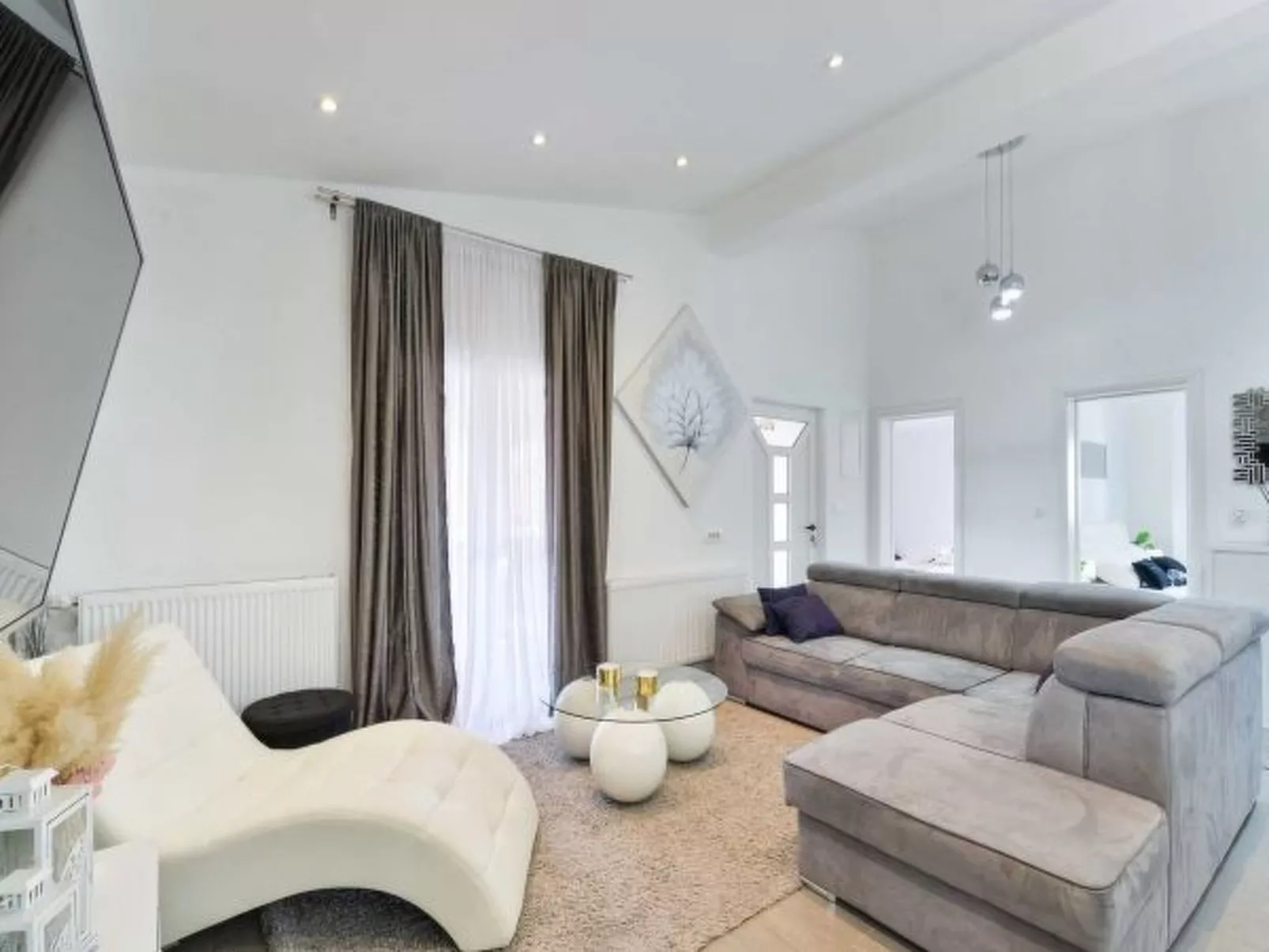 Holiday house Bianca with pool - Image-tags.info