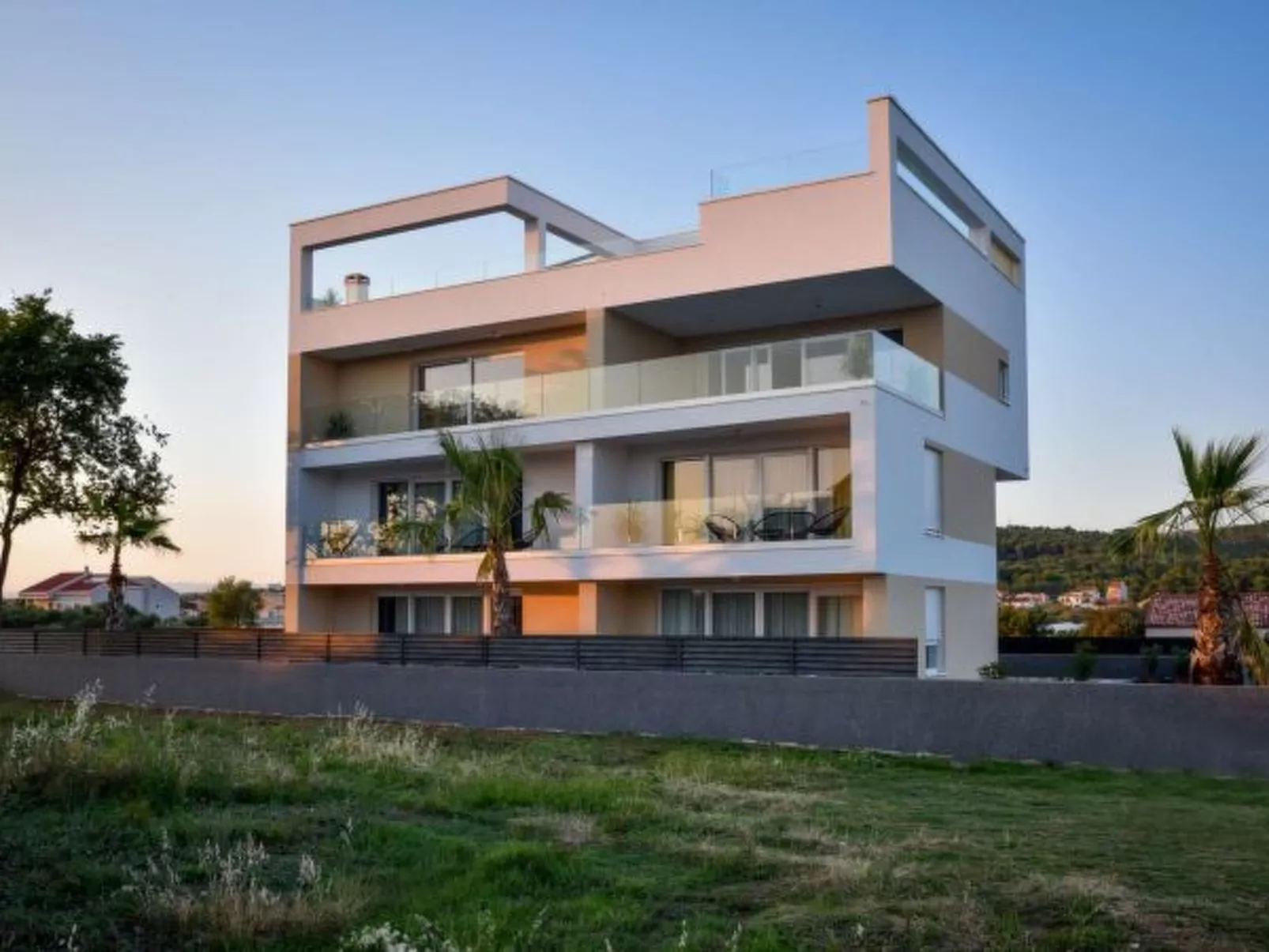 Villa La Perla Apt A3 with heated rooftop pool - Image-tags.info