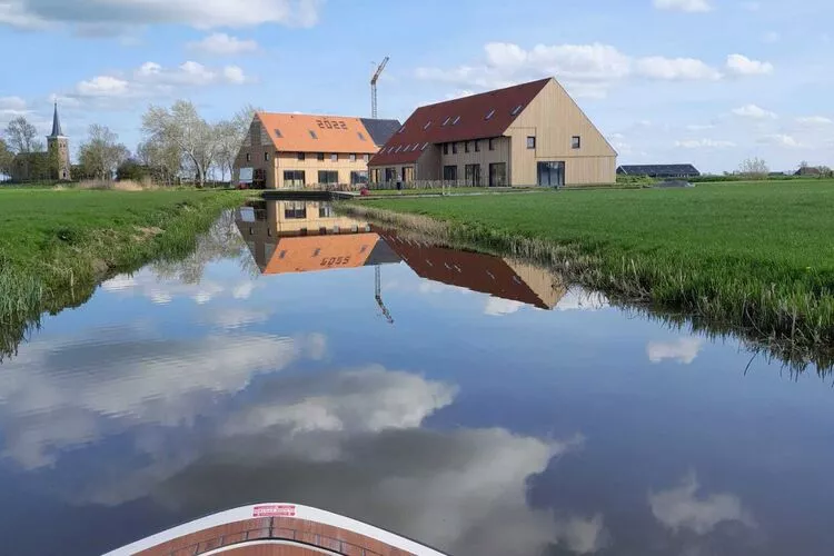Friese Villa 1 in Leons-Exterior summer