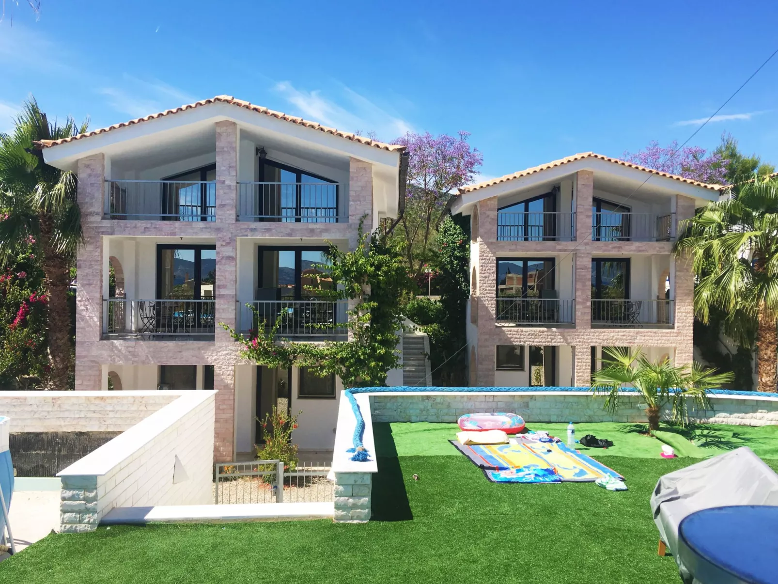 In Ermioni mit Garten, gemeinschaftlichem Pool und Terrasse - Draußen