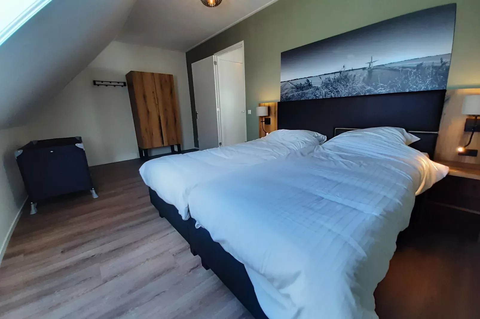 Friese Villa 1 in Leons-Bedroom