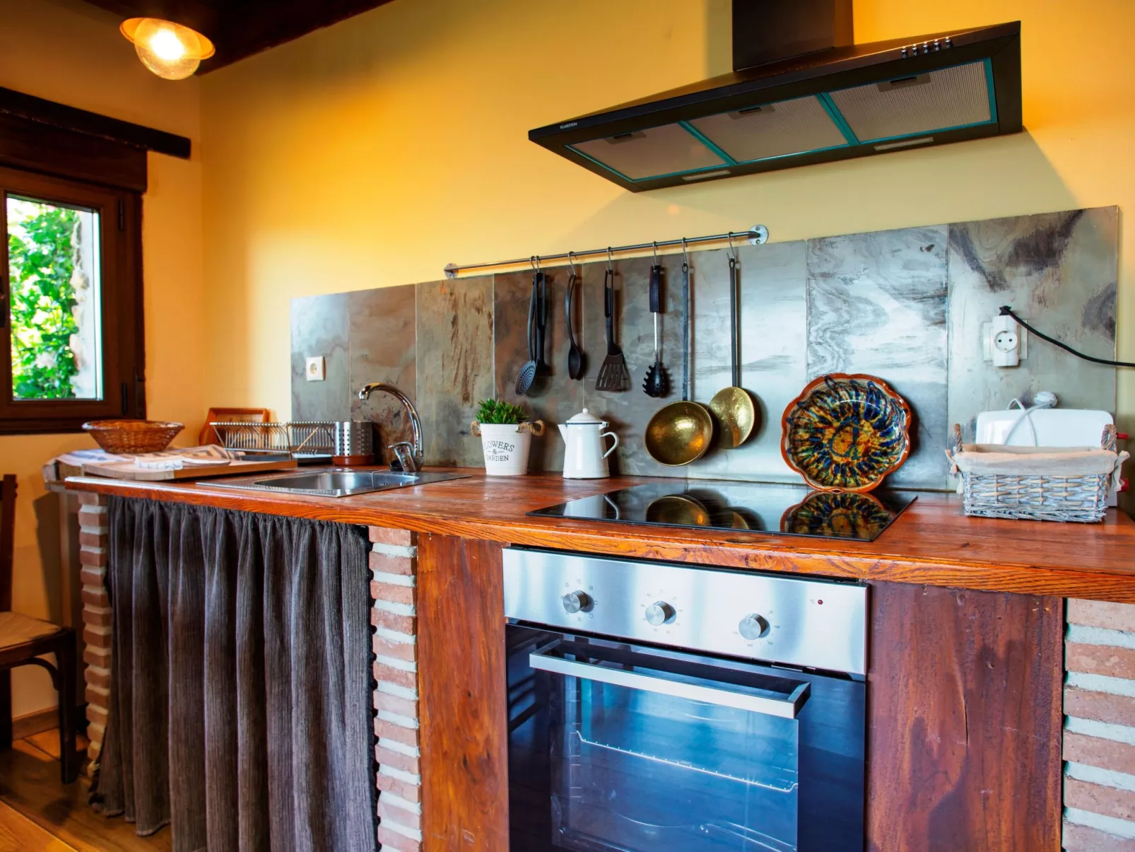 Ländliches Haus Ruralmedulas, 10 Personen - Inside