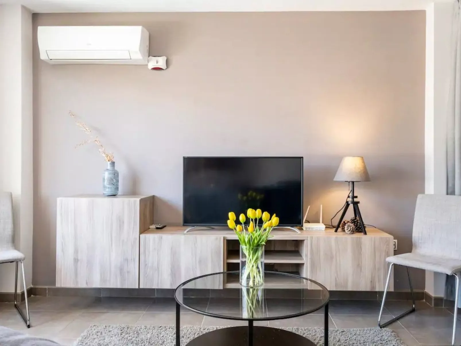 "Casa Valle Niza" mit Pool - Drinnen