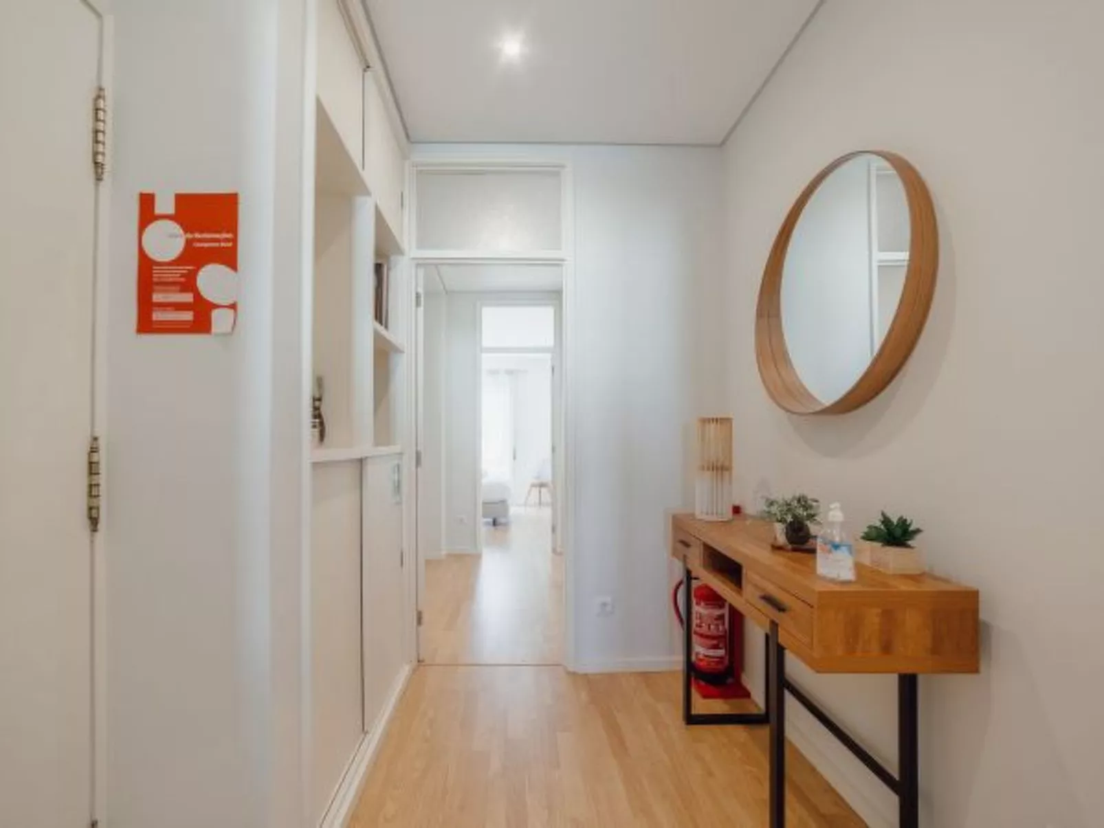 DOWNTOWN DESIGN WITH BALCONY by VACATIONY - Inside