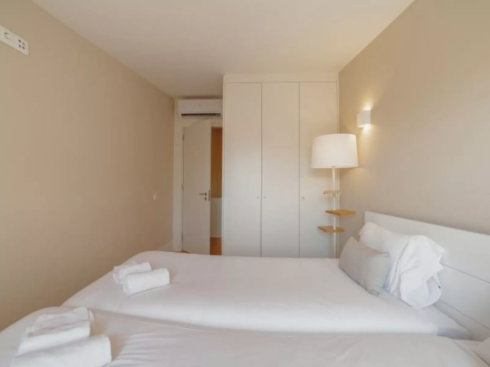 BOAVISTA PREMIUM II DUPLEX TERRACE by VACATIONY - Inside