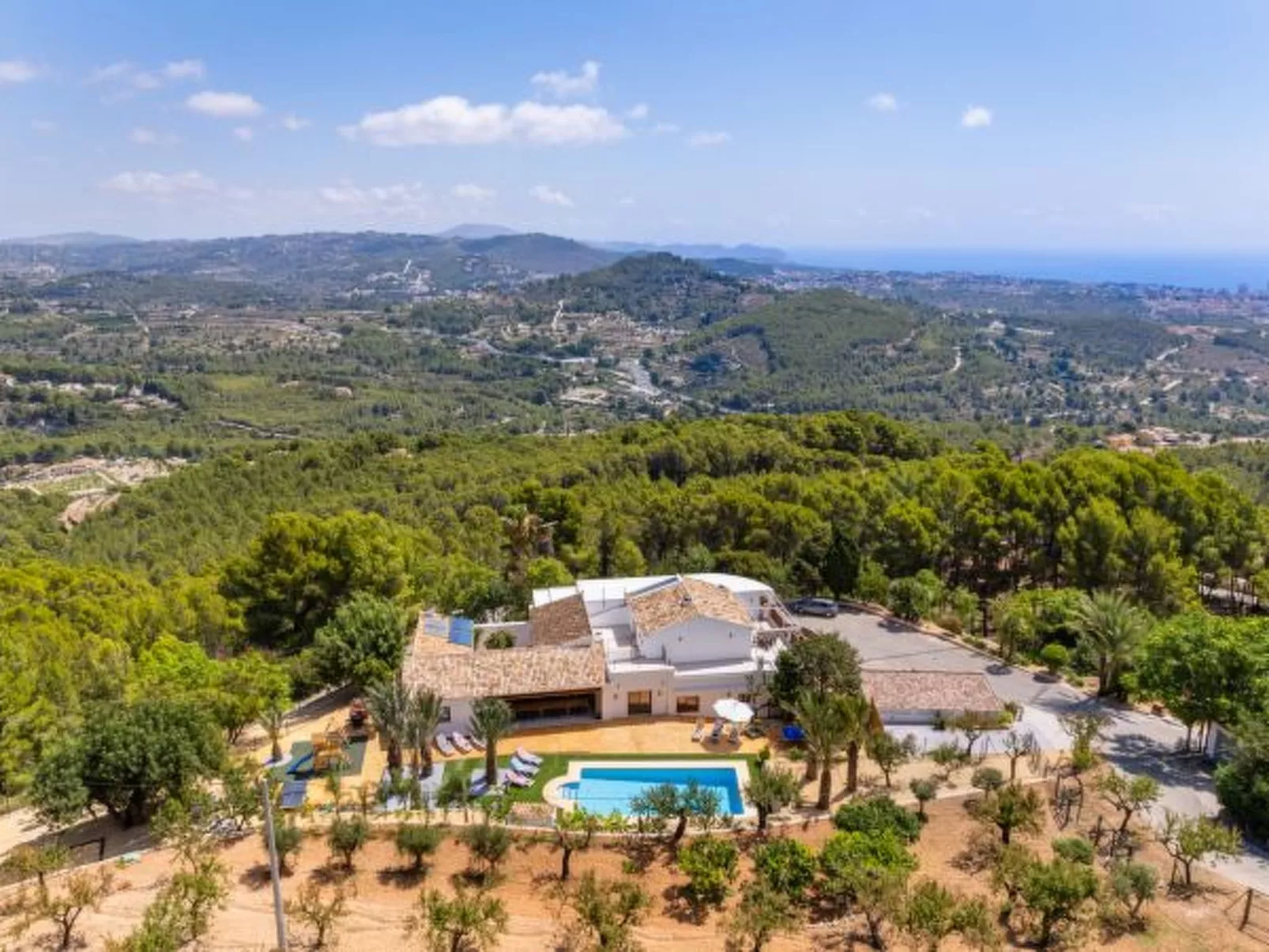 Villa Joan - PlusHolidays - Image-tags.info