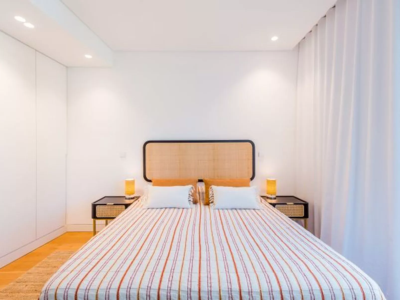 Lakes 24 at Praia da Falesia Vilamoura - Inside