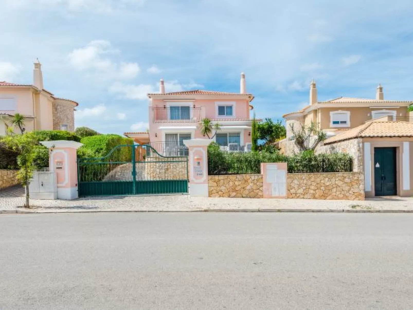 Casa Rosa at Boavista Resort - Outside