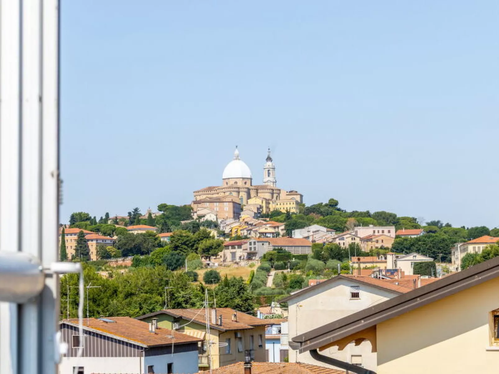 Sopraloreto Apartment - Dehors