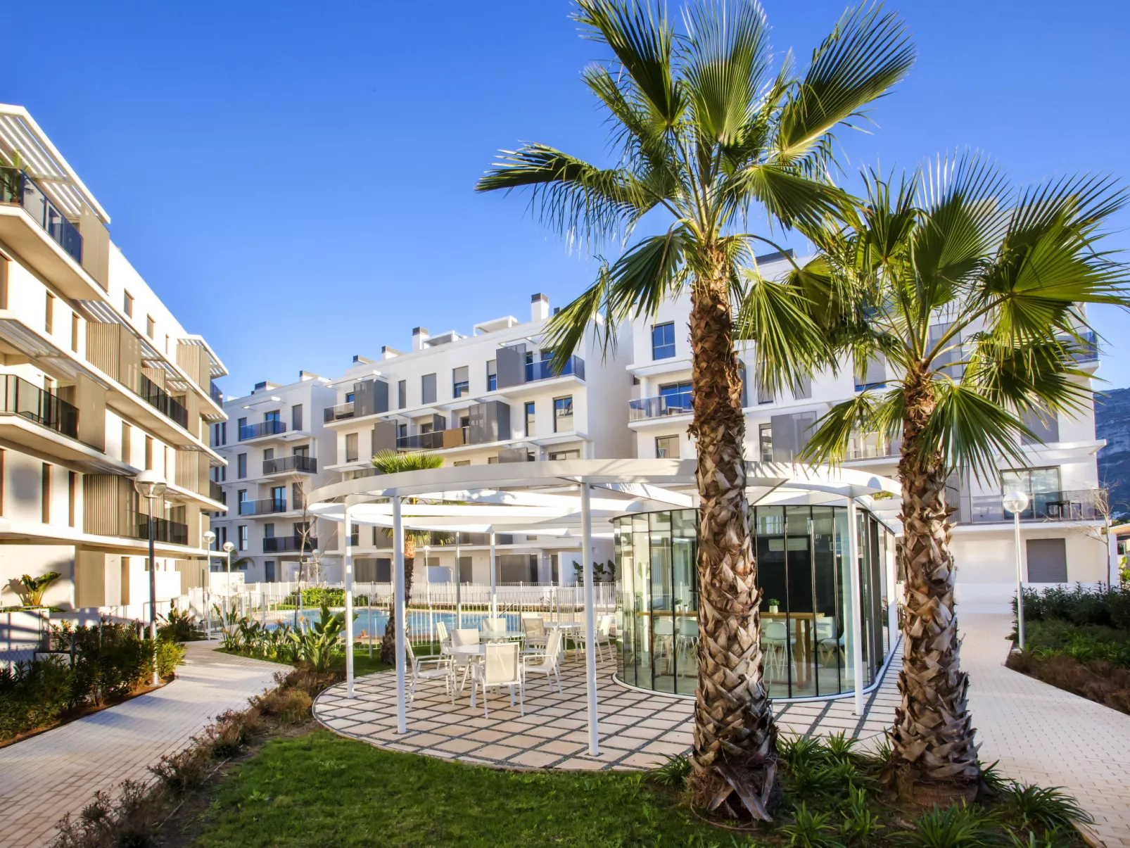 Marina Real III - Outside