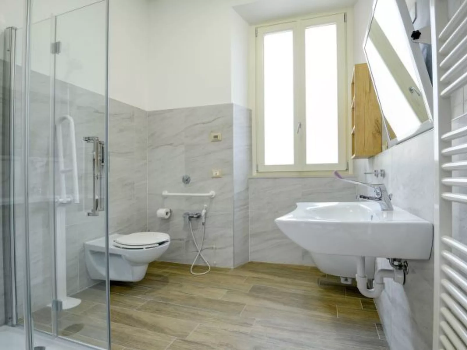 Desenzanoloft Palazzo Visconti - Garda Chiaretto - Image-tags.info