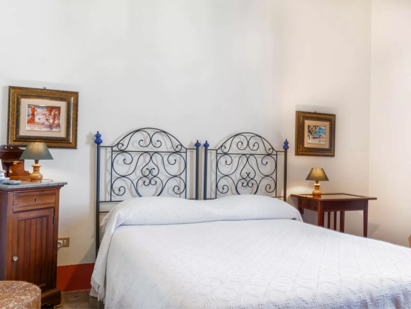 Anwesen mit Privatparkplatz - Drinnen