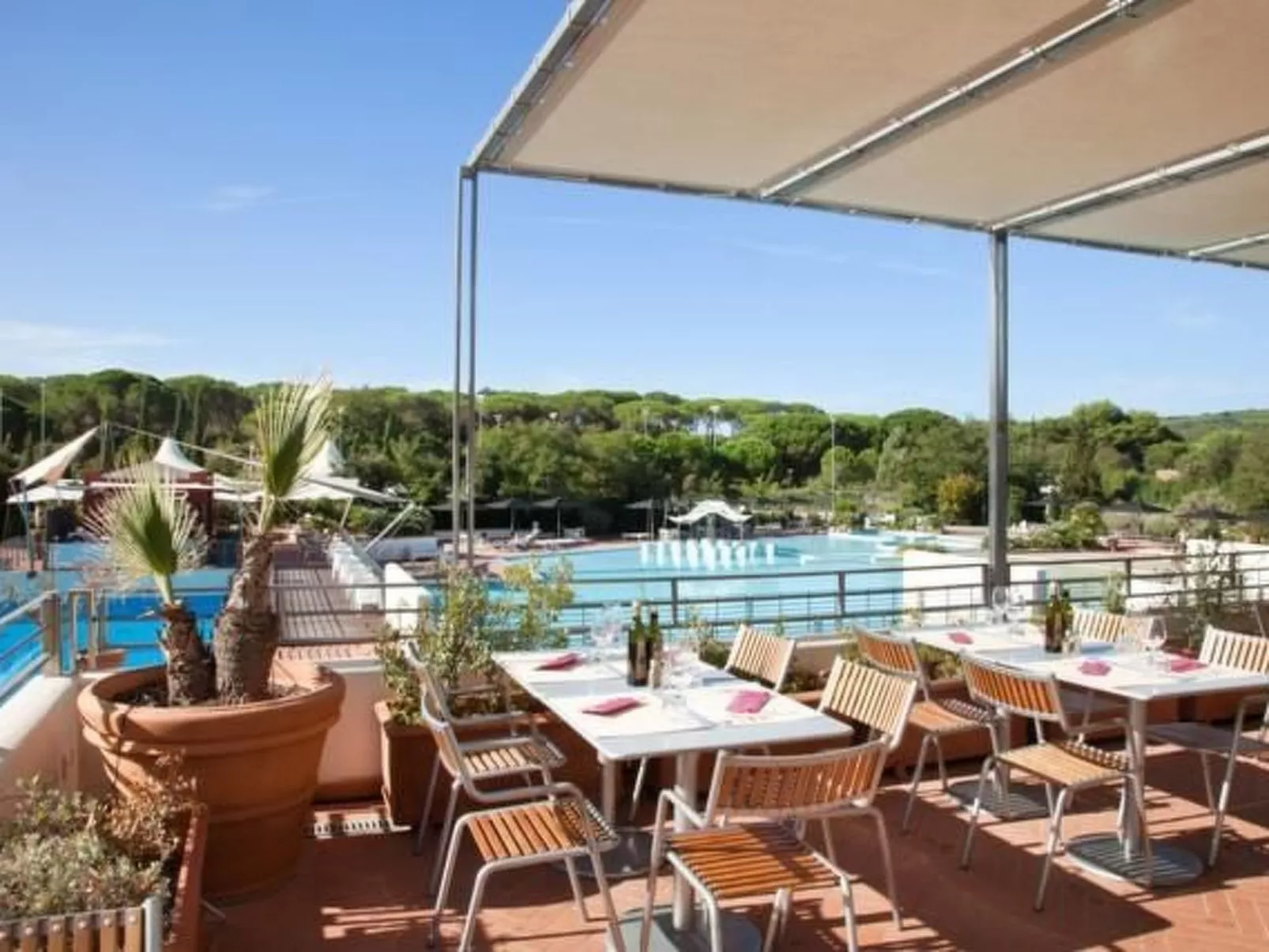 Safari-Lodge-Zelt in Castiglione della Pescaia - Outside