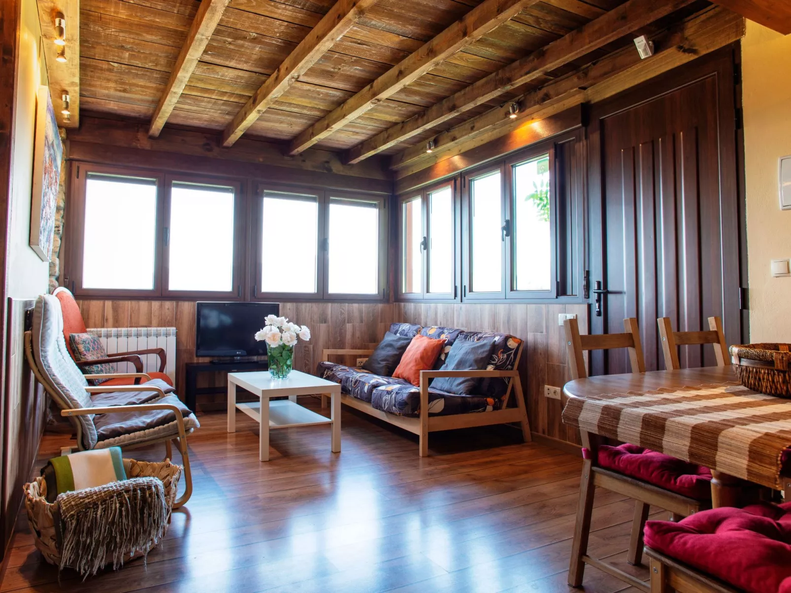 Ländliches Haus Ruralmedulas, 10 Personen - Inside