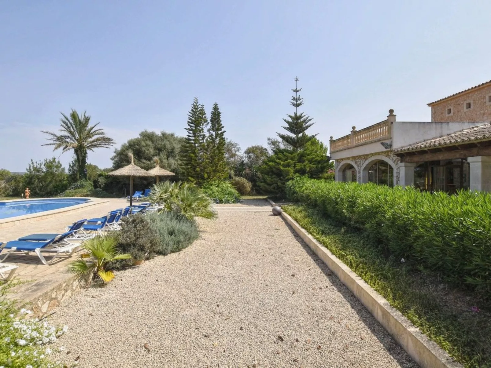 In Campos mit Privatem Pool - Draußen